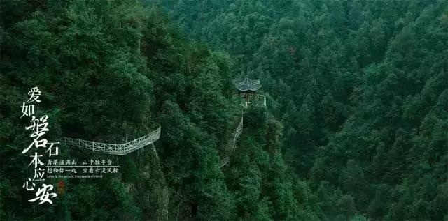 逃离诡异小镇